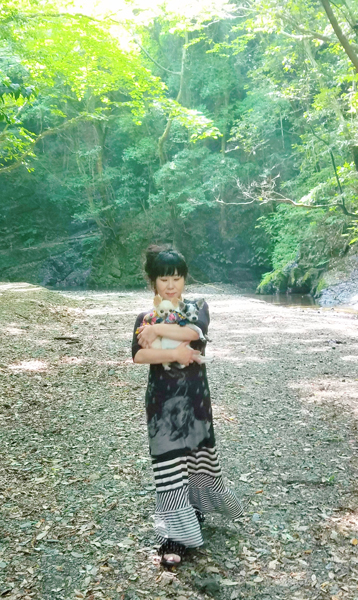 Kazuko Ogawa �S�X���� �S�V�b�N �����[�^ �f�U�C�i�[