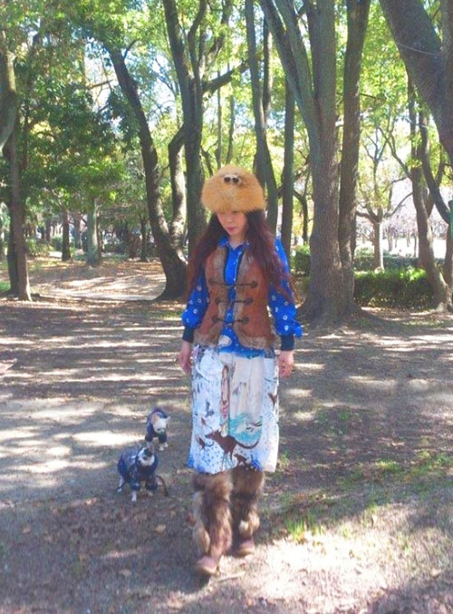 Kazuko Ogawa �S�X���� �S�V�b�N �����[�^ �f�U�C�i�[